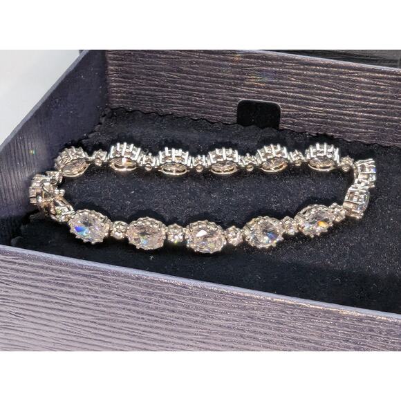 Stauer 925 Sterling Glam Oval & Round Alternating Cubic Zirconia Tennis Bracelet - Picture 7 of 12